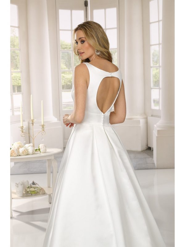 Ladybird 2021 Brautkleid 521024 2 Brautmode bei dieBraut in Goettingen